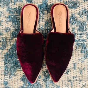 Madewell velvet flat slip on mule. Size 6.5.